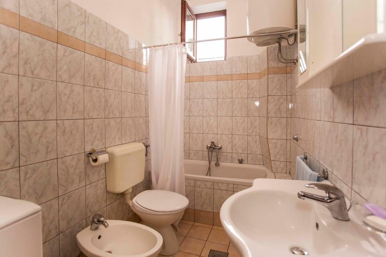 Emanuel Apartman Pula Exterior photo